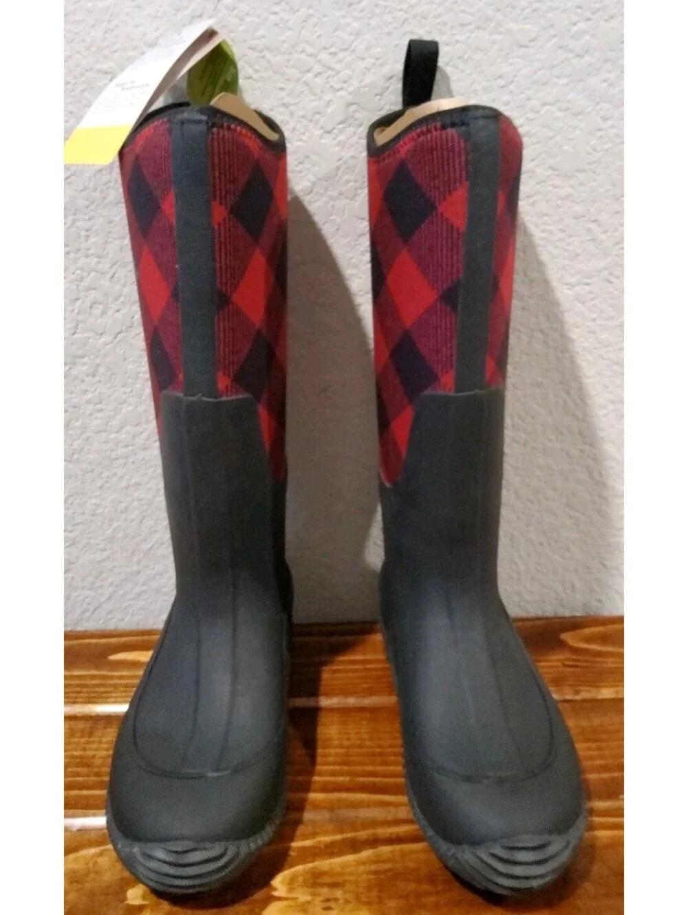 The Original Muck Boot Company Hale Buffalo Plaid Women's 6 Waterproof Neoprene